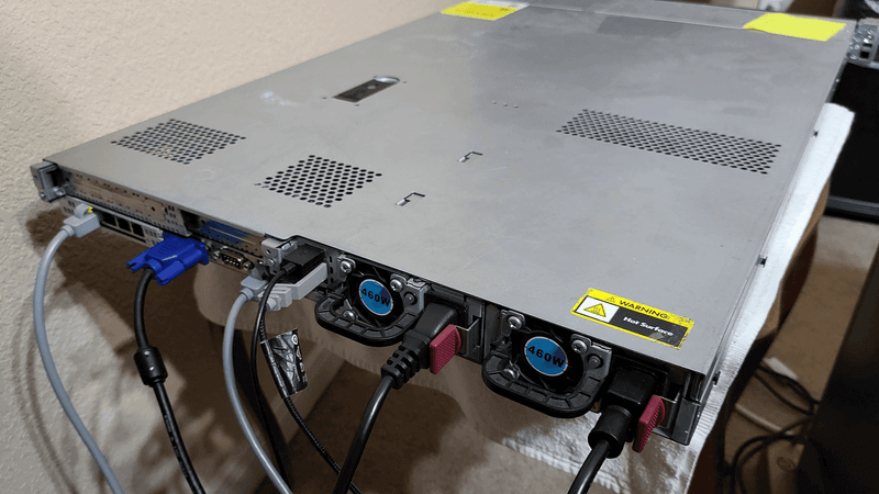 3server_rear (1)